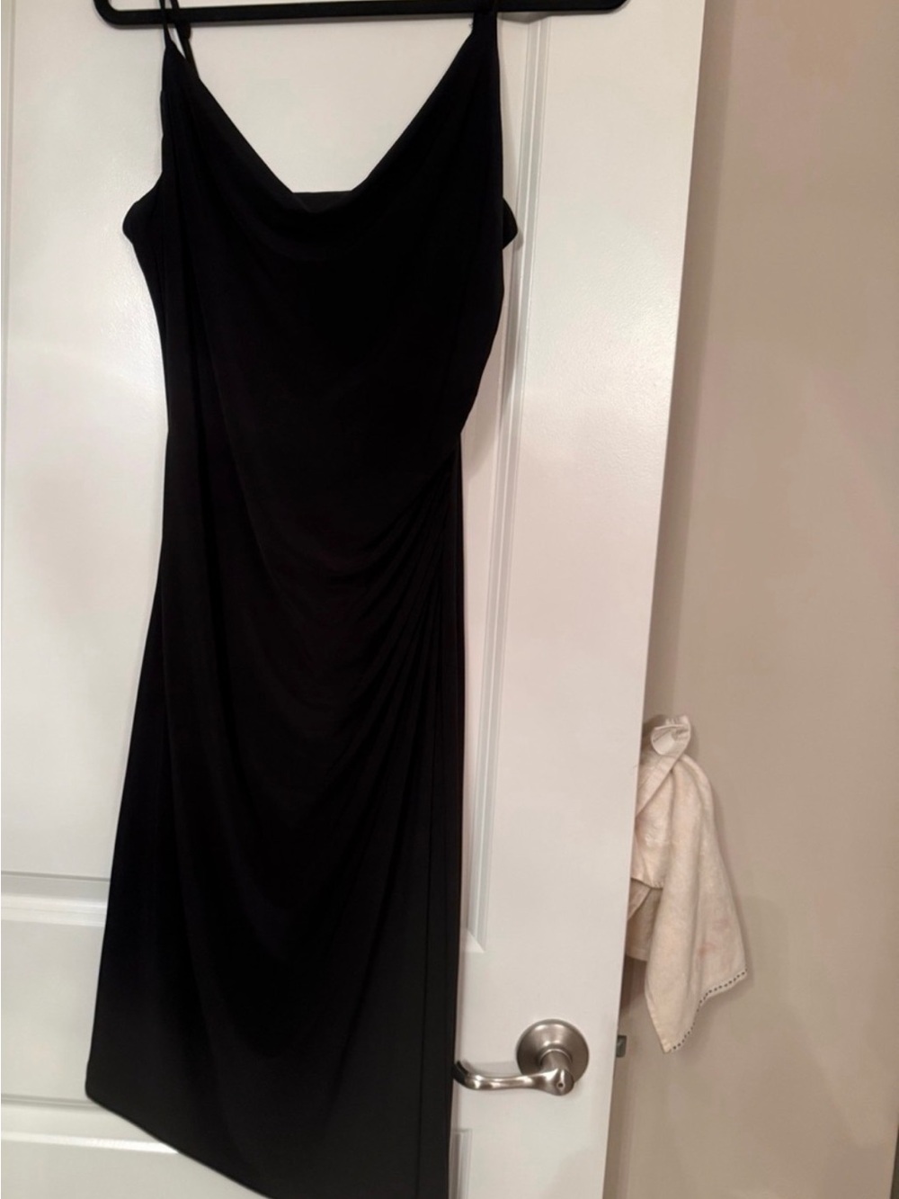Laundry By Shelli Segal Black Cowl Neck, ruched Slip Midi Dress